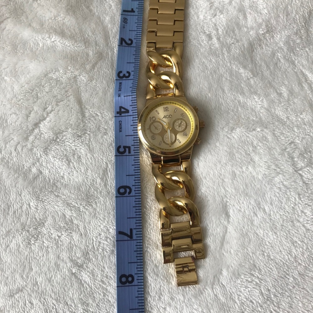 Beautiful watch - Picture 12 of 14